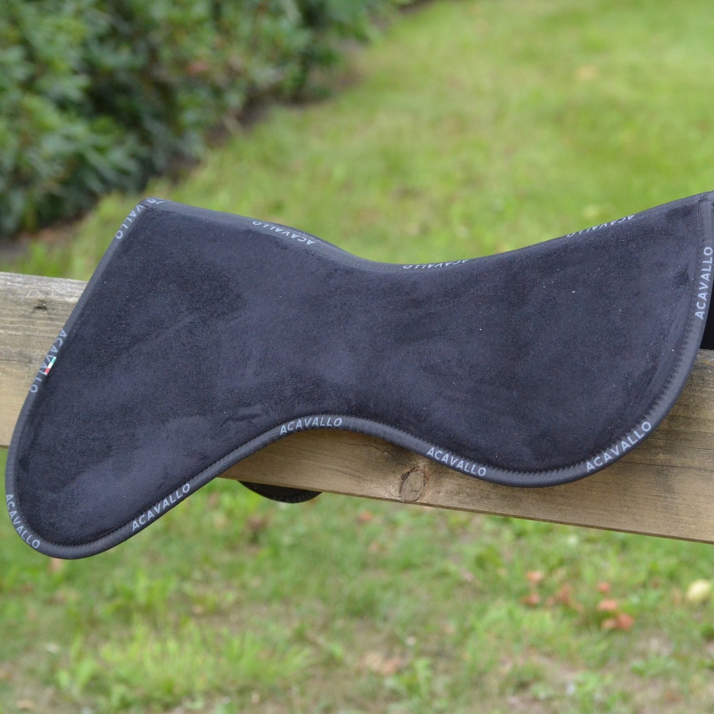 Acavallo - Close contact memory foam half pad