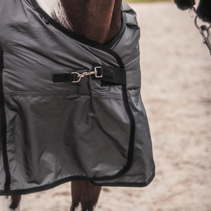 Turnout rug 400 gram - Black/grey
