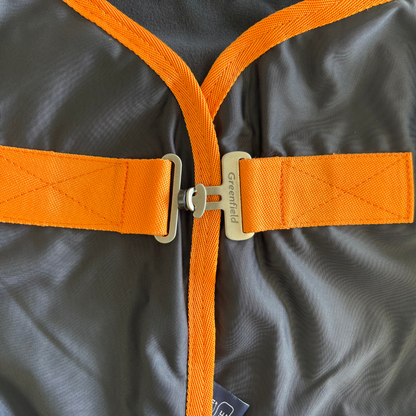 Publicity shine fleece rug - black/orange