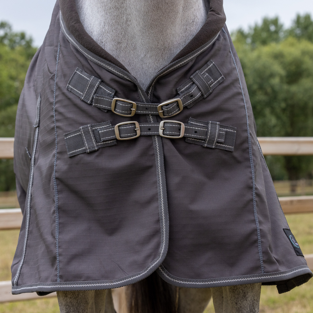 Line sheet with collar