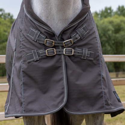Line sheet with collar