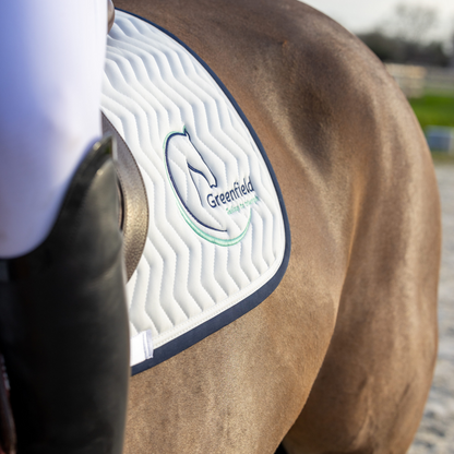 Saddle pad Arrow - white/navy - white + GF logo