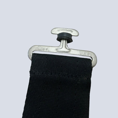Detachable surcingles