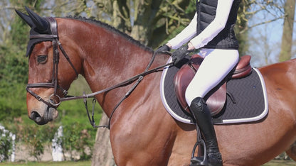 Saddle pad Arrow - black/grey - white